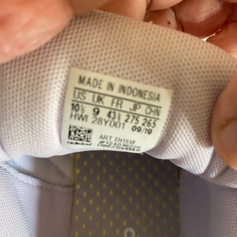 Adidas Women's lavender Sneakers W10.5 - Picture 7 of 9